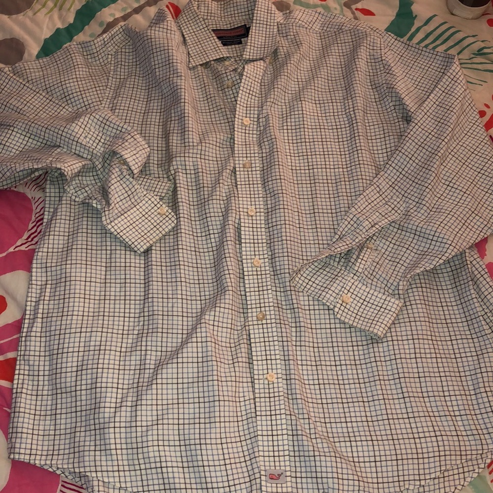 Vineyard Vines Button Down Shirt